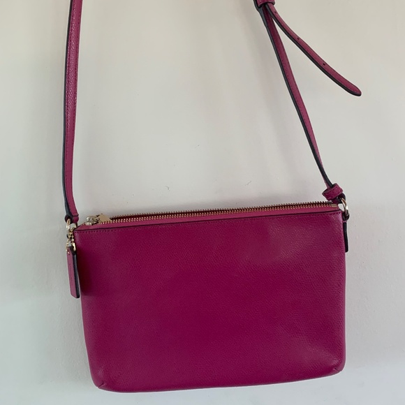 Coach Fuchsia Crossbody Bag with Bonus Wallet - Picture 2 of 5